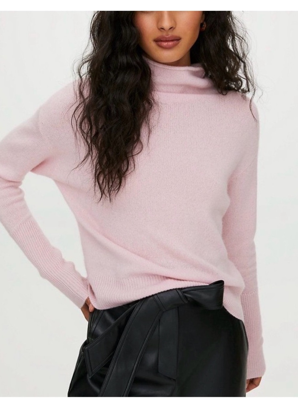 Aritzia Cyprie sweater - xs